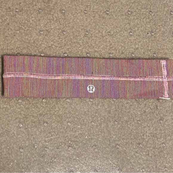 Lululemon Stretchy Headband - Picture 2 of 4